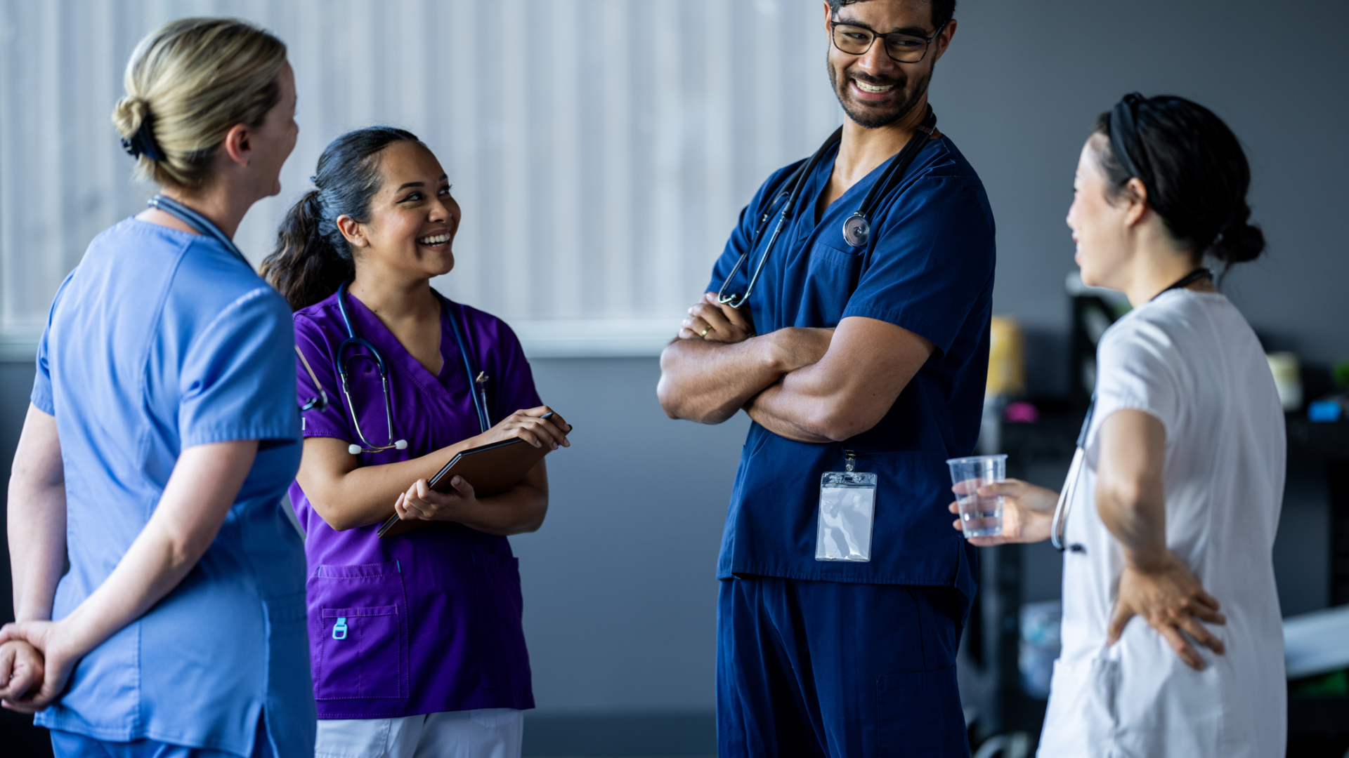 Vi söker en läkare som kan granska gastro-kapitlet på PM!